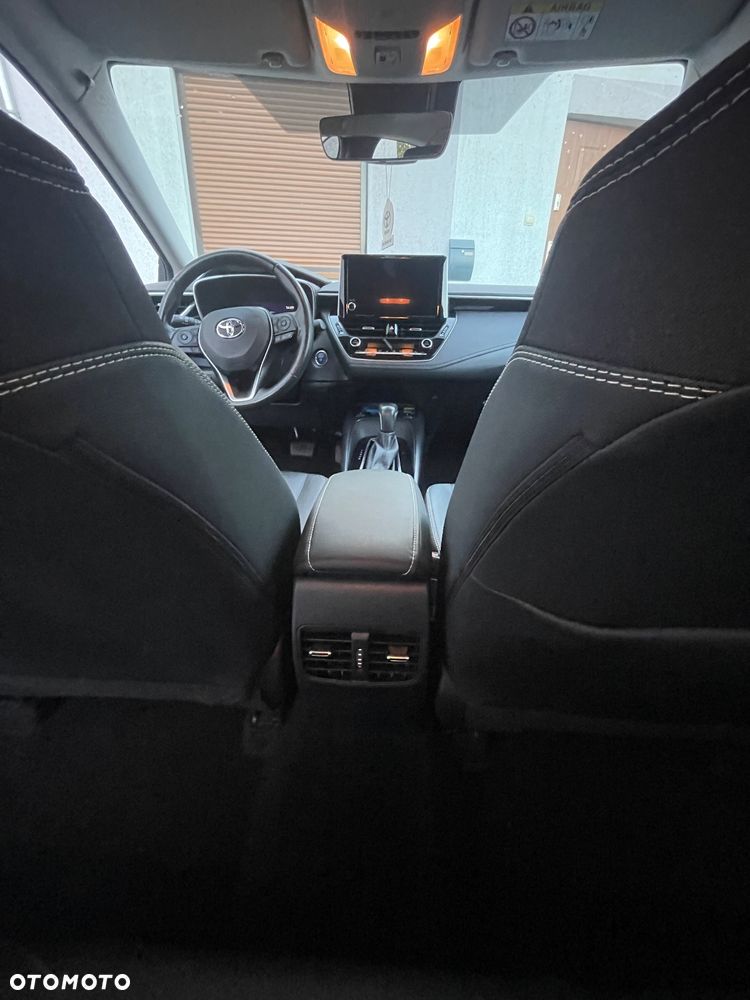 Toyota Corolla 1.8 Hybrid Executive - 19