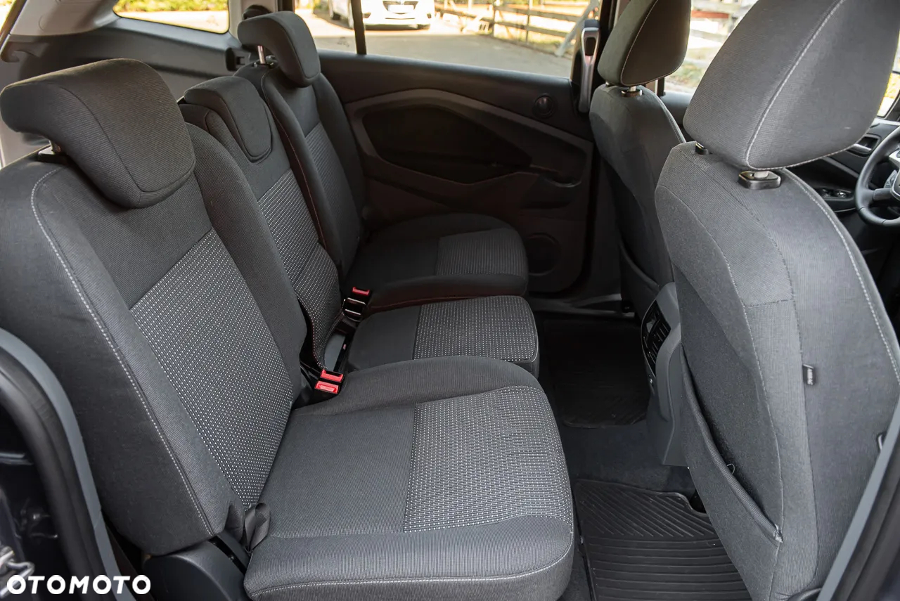 Ford Grand C-MAX 1.6 TDCi Titanium - 29