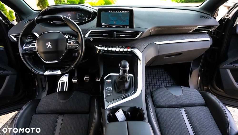 Peugeot 3008 PureTech 130 Stop & Start GPF Allure - 32