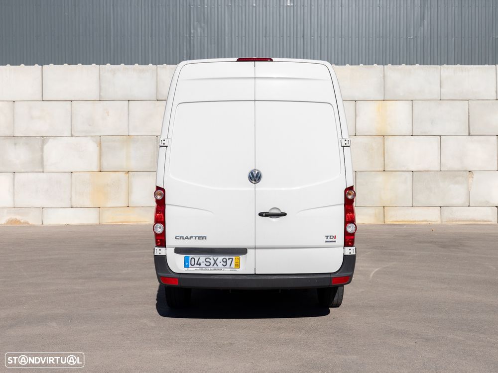 VW Crafter 35 2.0 TDI L3H3 Médio TA 7L - 3