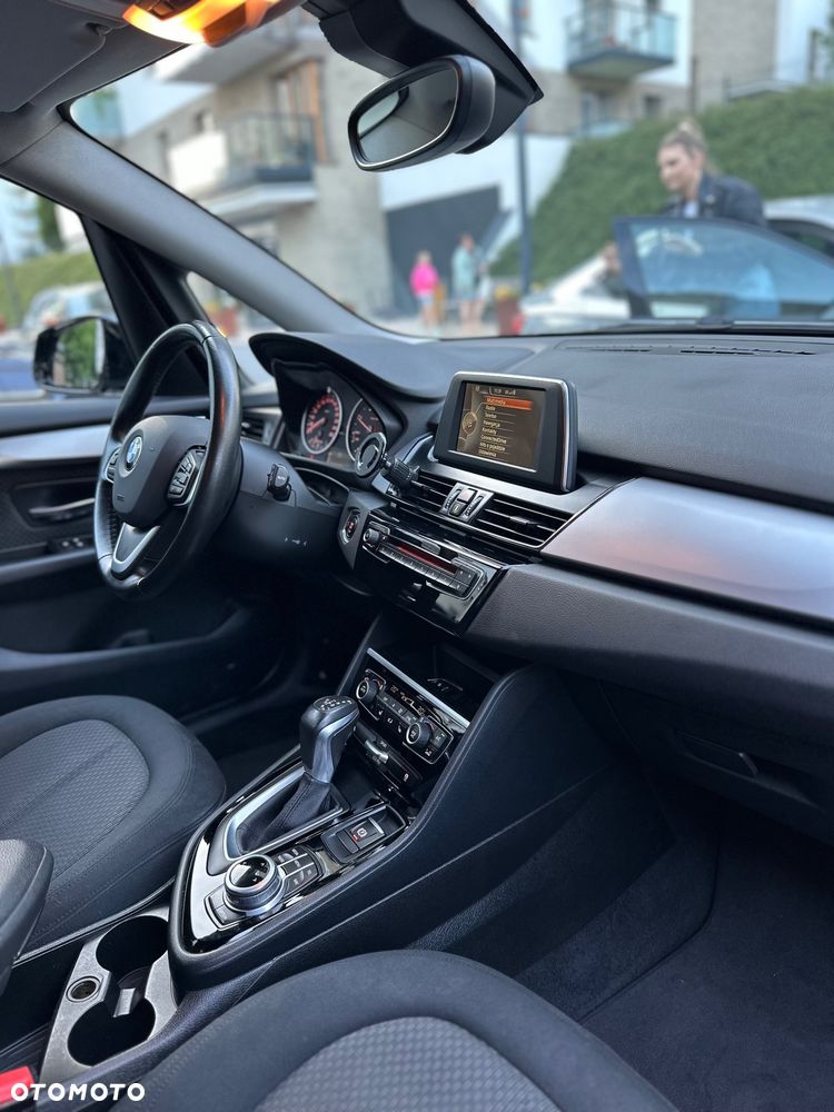 BMW Seria 2 218d Advantage - 30