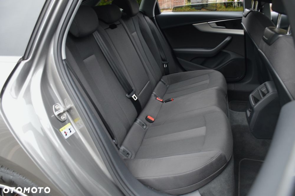 Audi A4 Avant 40 TDI Quattro S tronic - 27