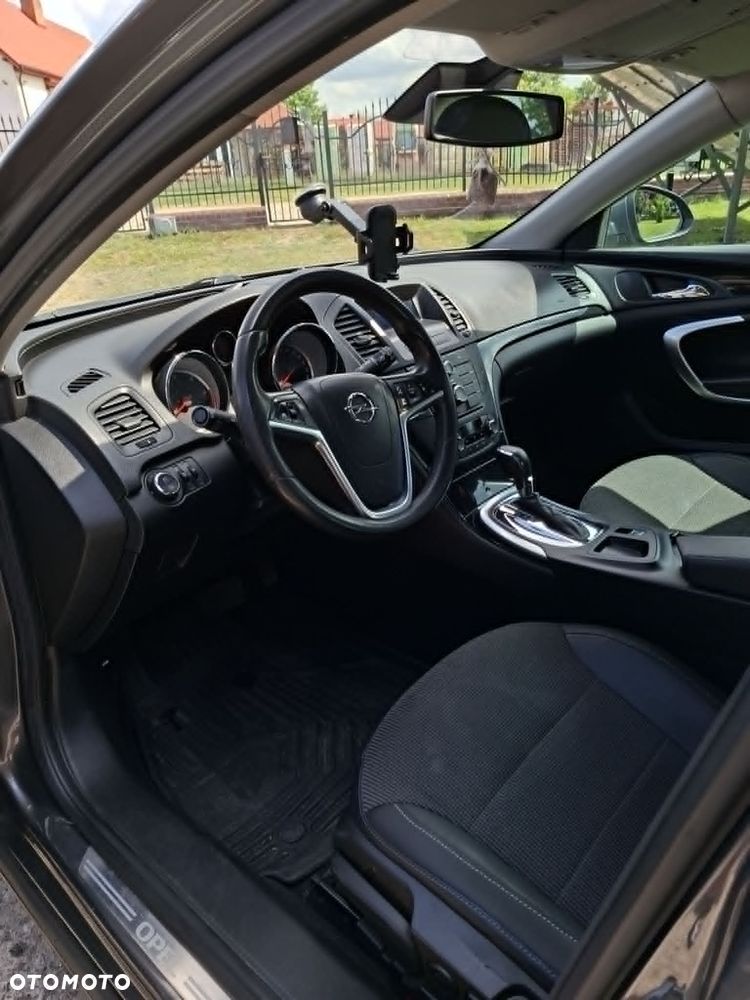 Opel Insignia 2.0 CDTI Automatik - 10