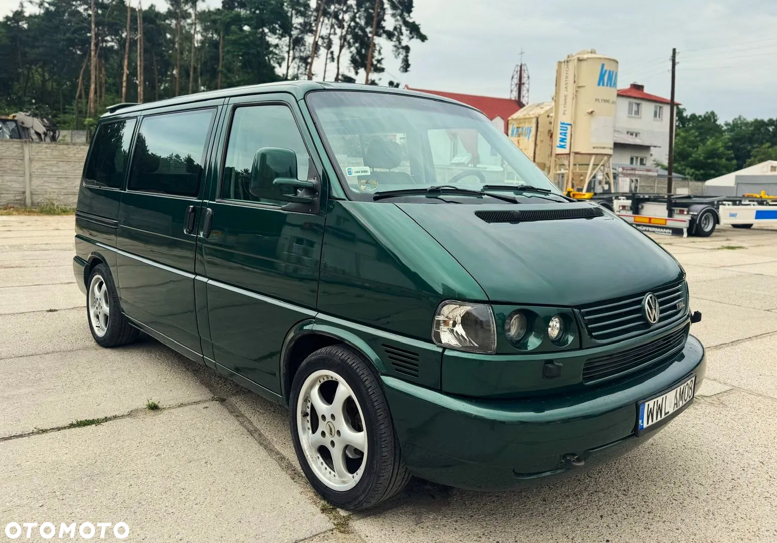 Volkswagen Transporter - 2