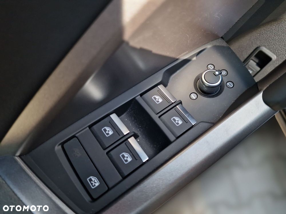Audi Q3 35 TFSI mHEV S-Line S tronic - 26