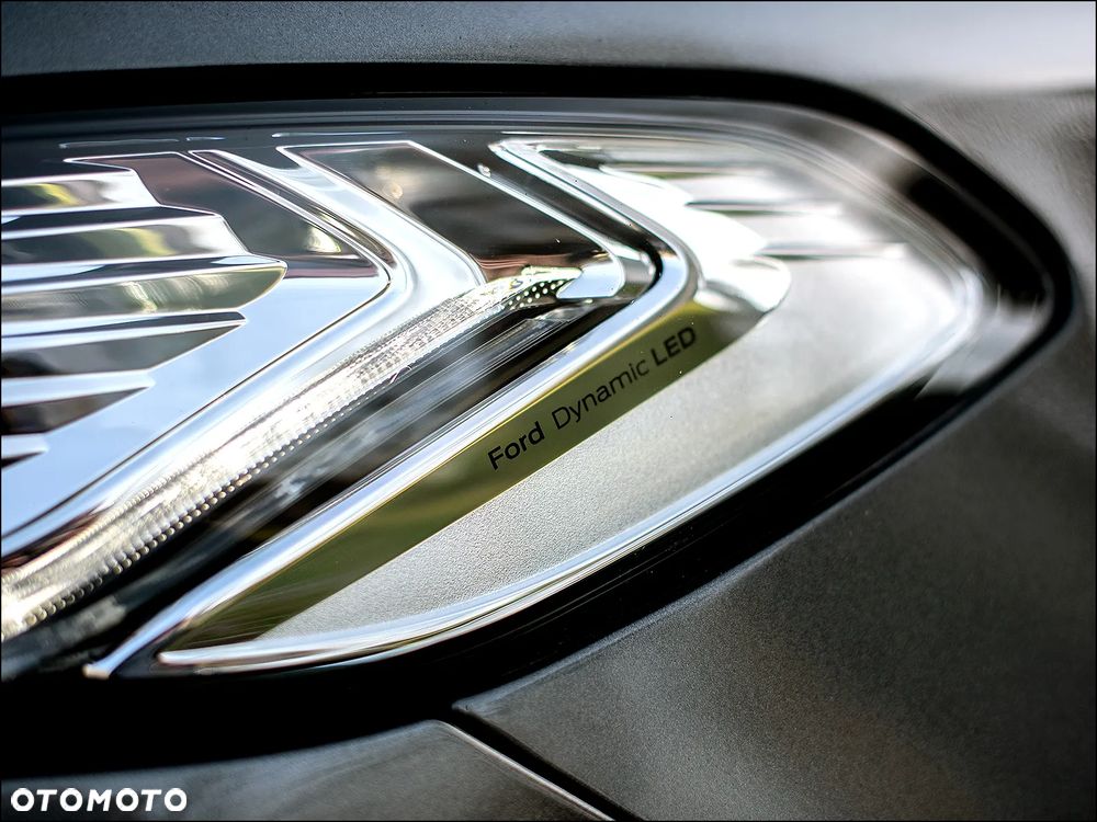 Ford Mondeo - 10