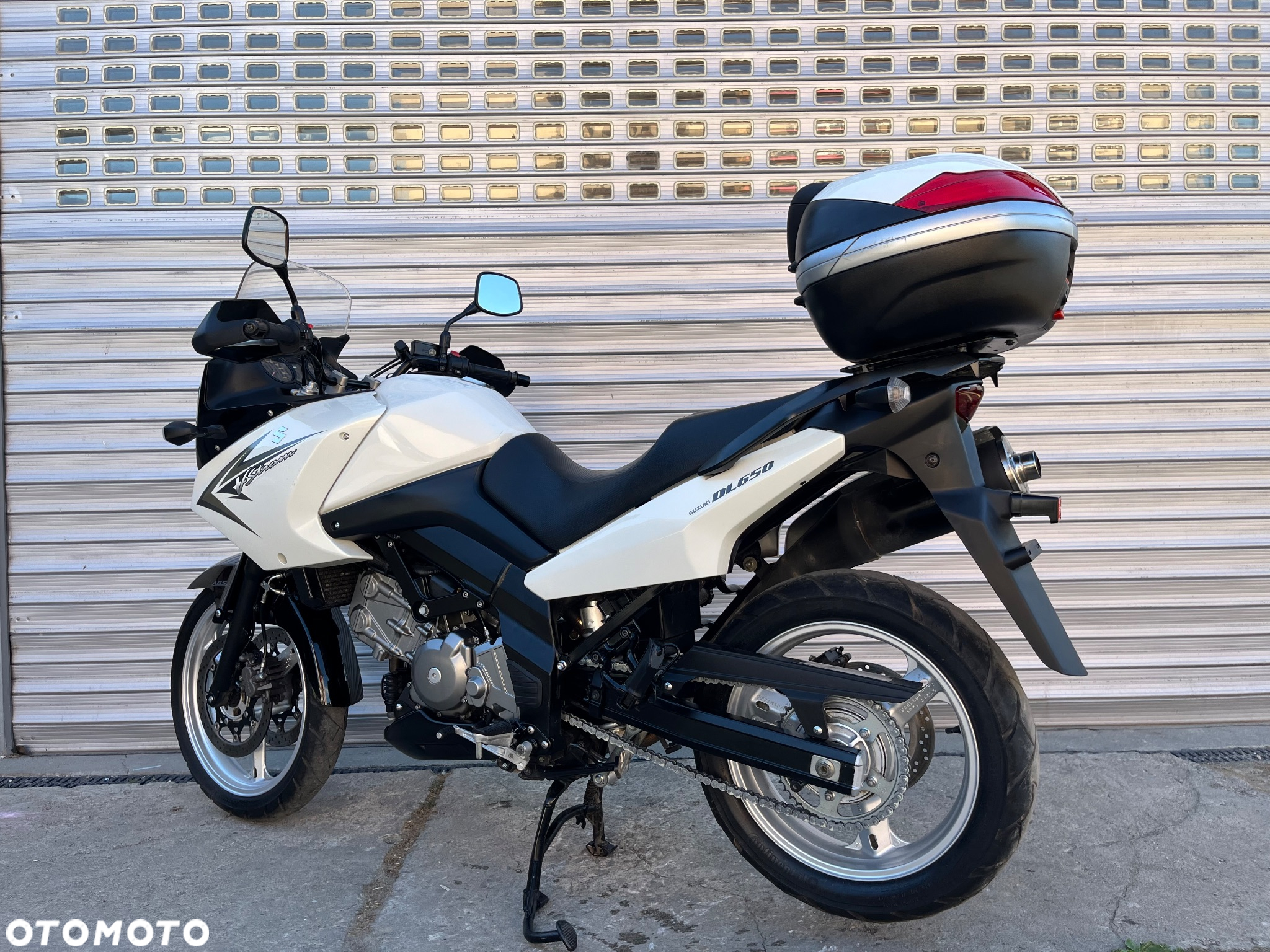 Suzuki DL - 11