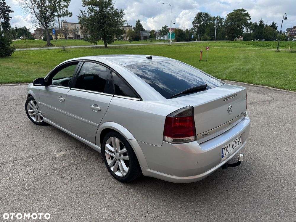 Opel Vectra 1.9 CDTI DPF Automatik Sport/GTS - 3