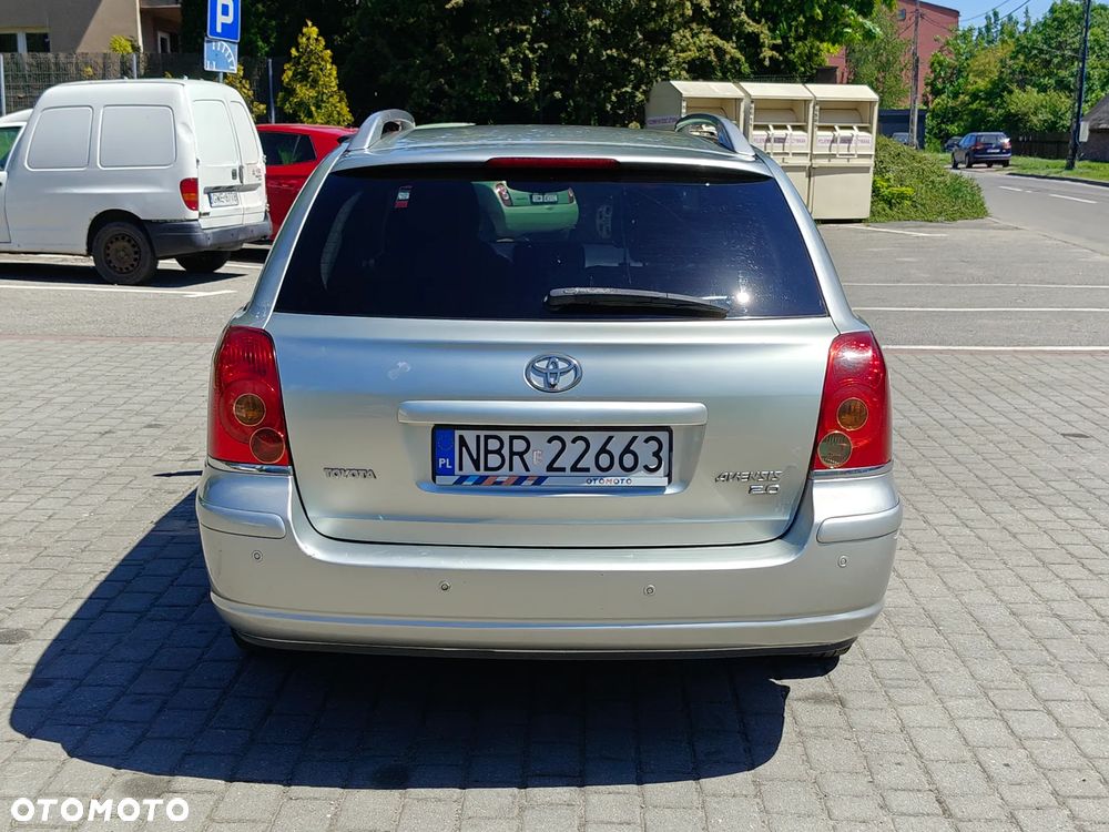 Toyota Avensis 2.0 VVT-i Travel - 33