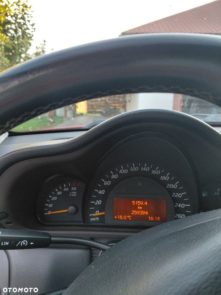 Mercedes-Benz C-Class 2001 photo 5