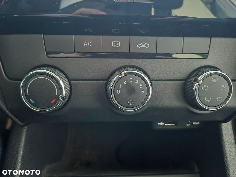 Skoda Octavia 1.4 TSI Active - 22