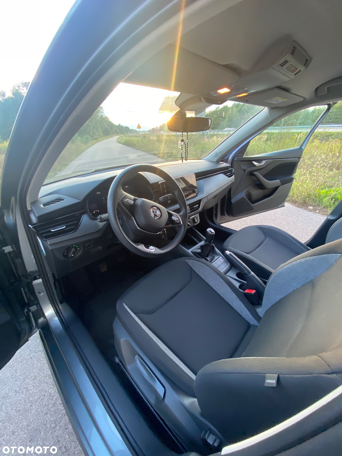 Skoda Kamiq 1.0 TSI Essence - 11