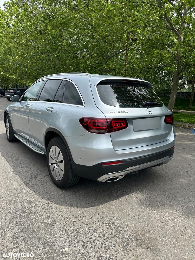 Mercedes-Benz GLC - 19