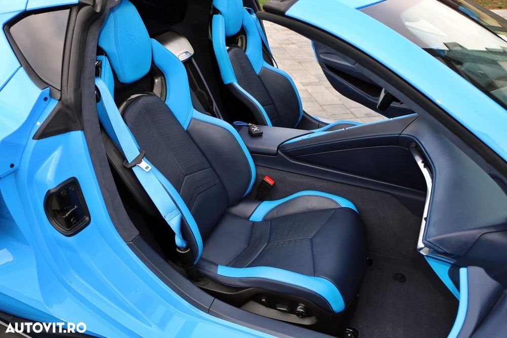 Chevrolet Corvette Stingray 3LT 6.2 V8 Automatik - 10