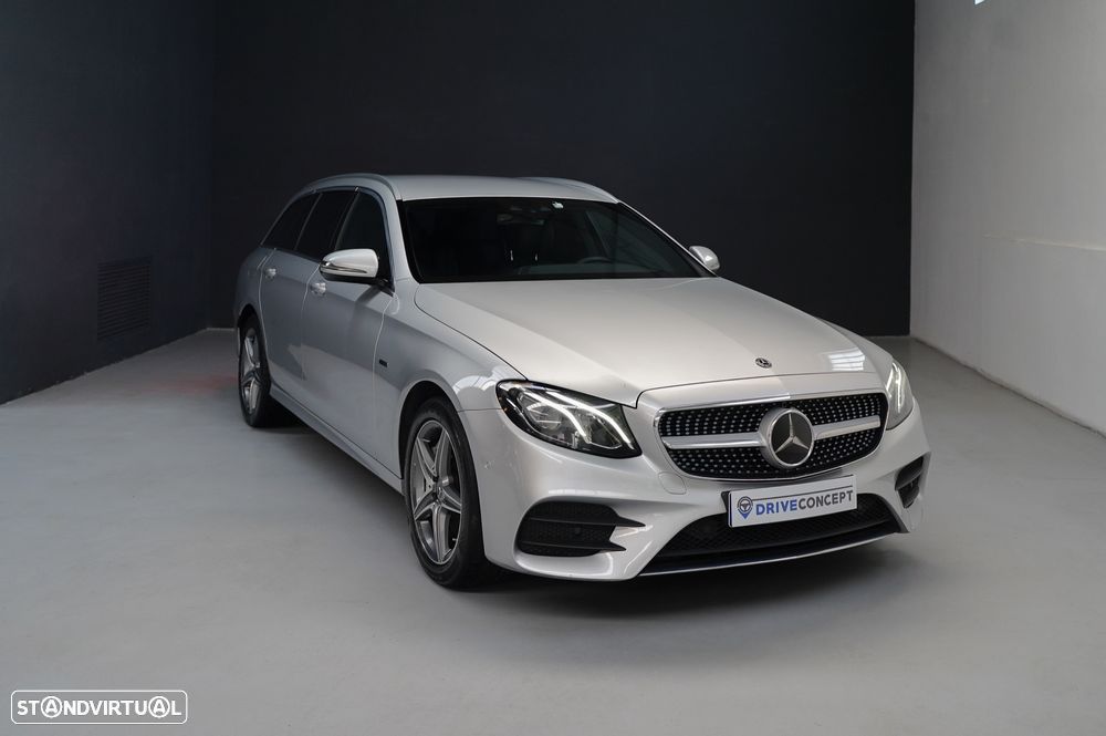 Mercedes-Benz E 300 de AMG Line - 1