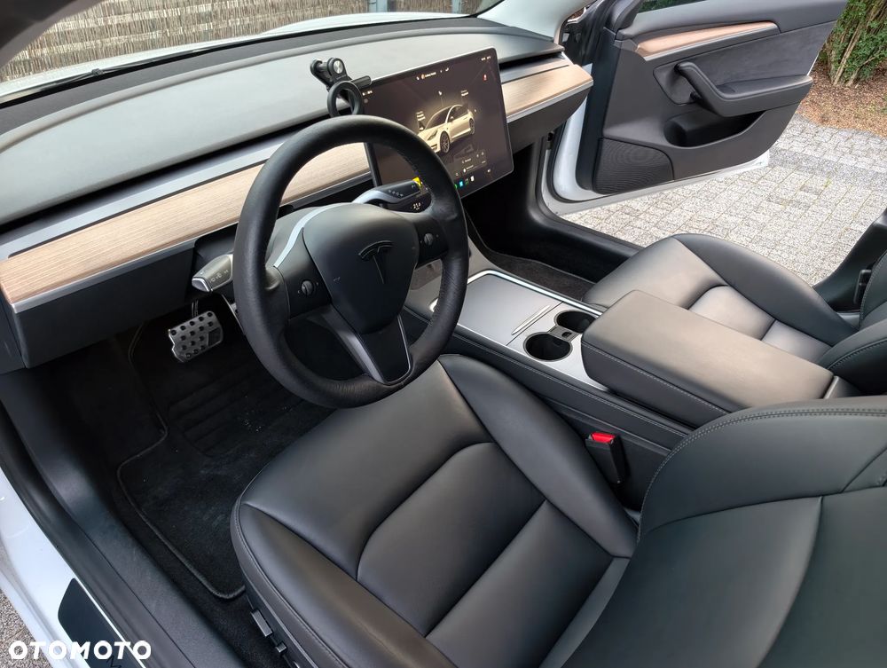 Tesla Model 3 Performance AWD - 10