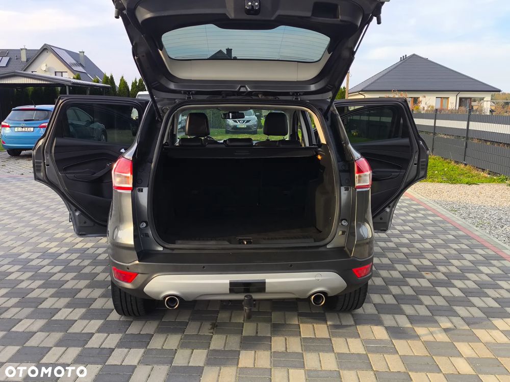 Ford Kuga 2.0 TDCi FWD Titanium - 18
