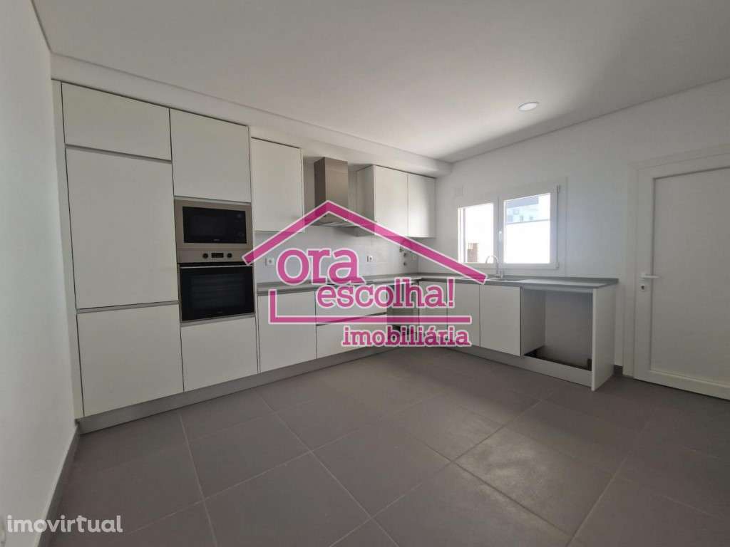 Moradia Isolada Térrea Nova T3 + 1 com PISCINA e Pérgola em Fernão ... - Grande imagem: 4/26