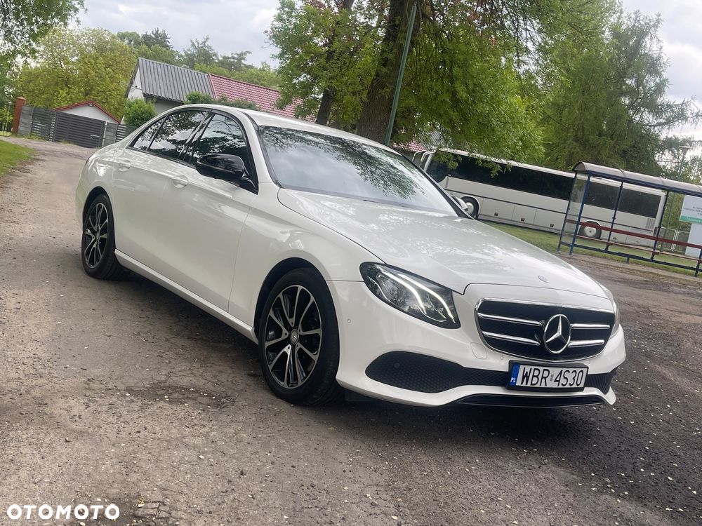 Mercedes-Benz Klasa E 220 d 9G-TRONIC - 6