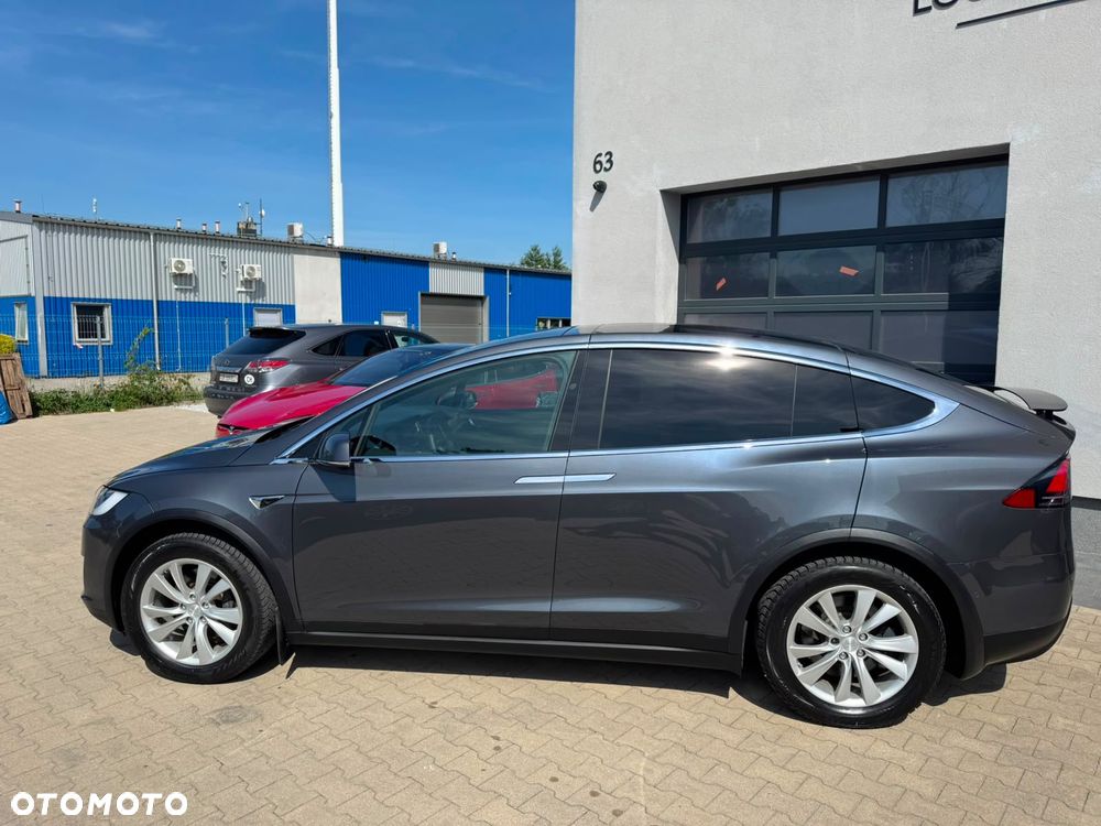 Tesla Model X Long Range - 3