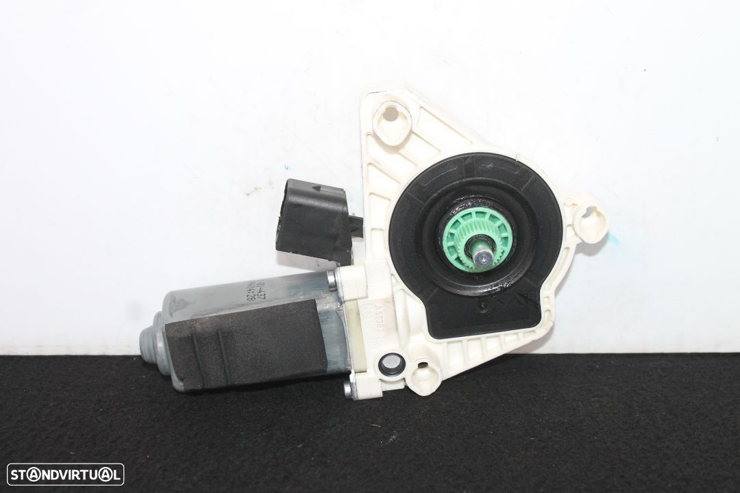 Motor Elevador Vidro Mercedes CLA - 2