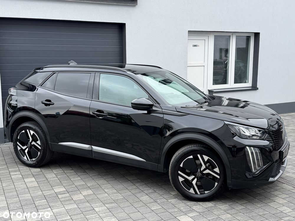 Peugeot 2008 BlueHDi 130 EAT8 Allure - 17