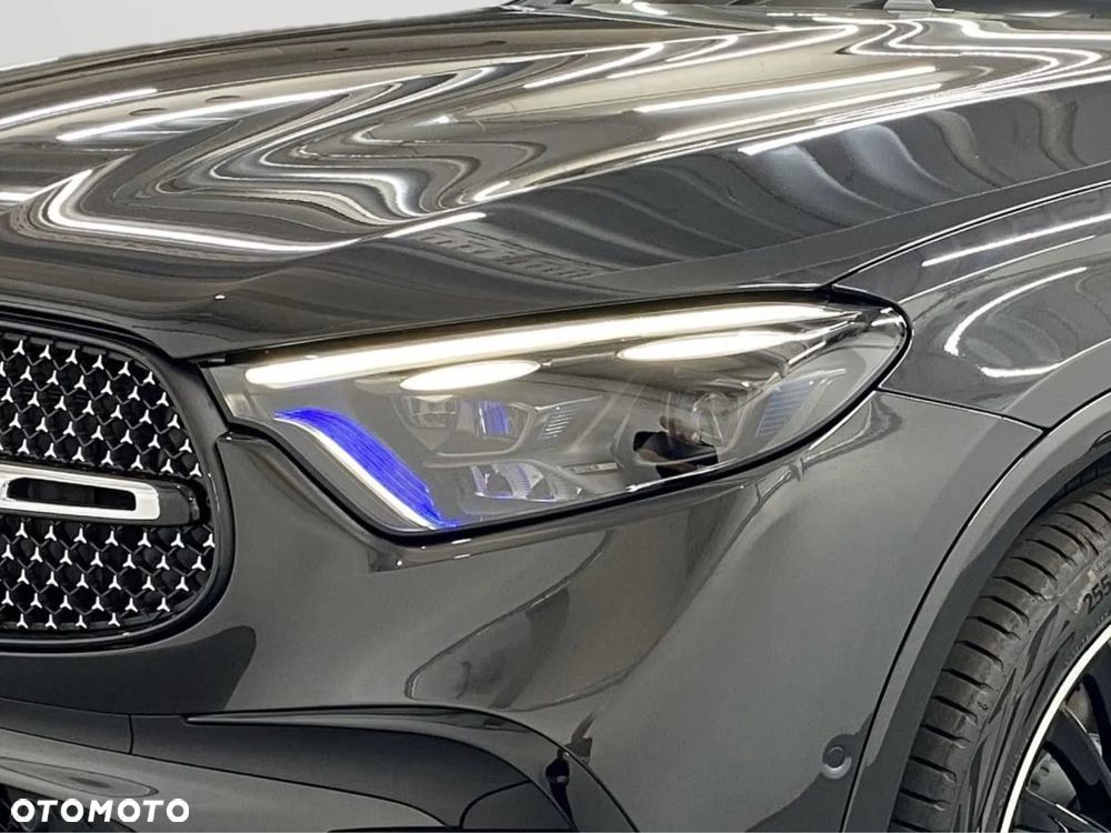 Mercedes-Benz GLC Coupe 220 d mHEV 4-Matic AMG Line - 5