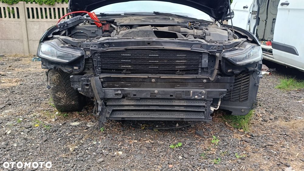Jaguar XE 2.0 D180 R-Dynamic HSE - 9