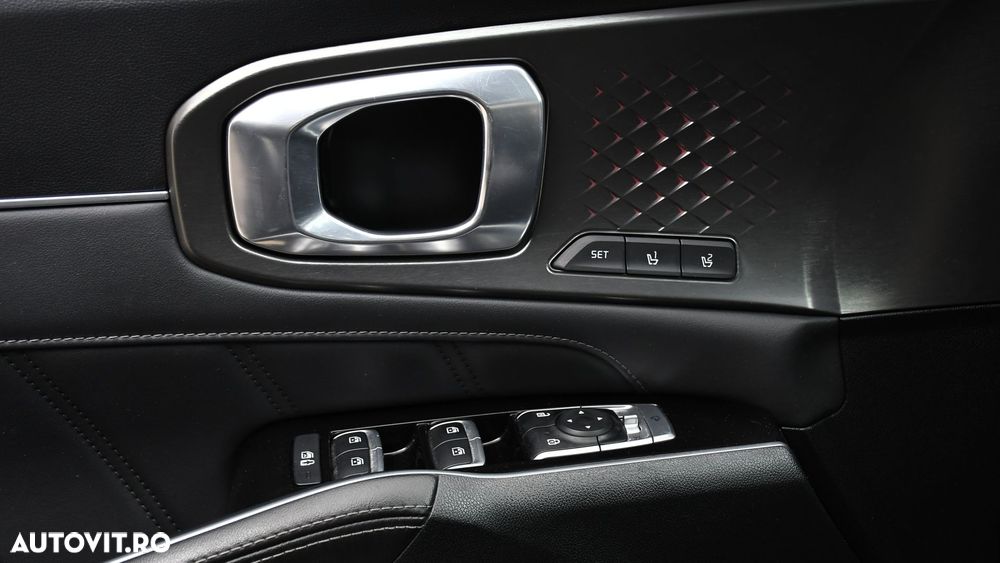 Kia Sorento 1.6 T-GDI PHEV AWD Aut. Platinum - 25