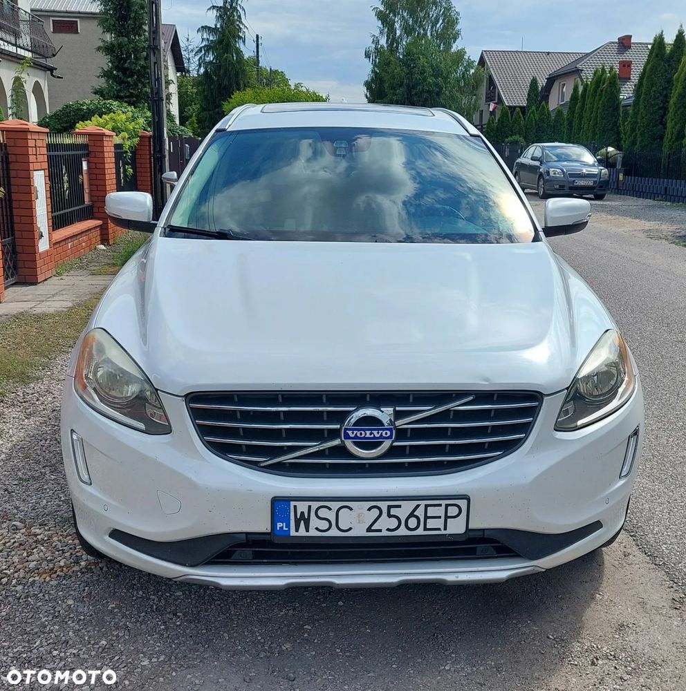 Volvo XC 60 T5 Drive-E Momentum - 2