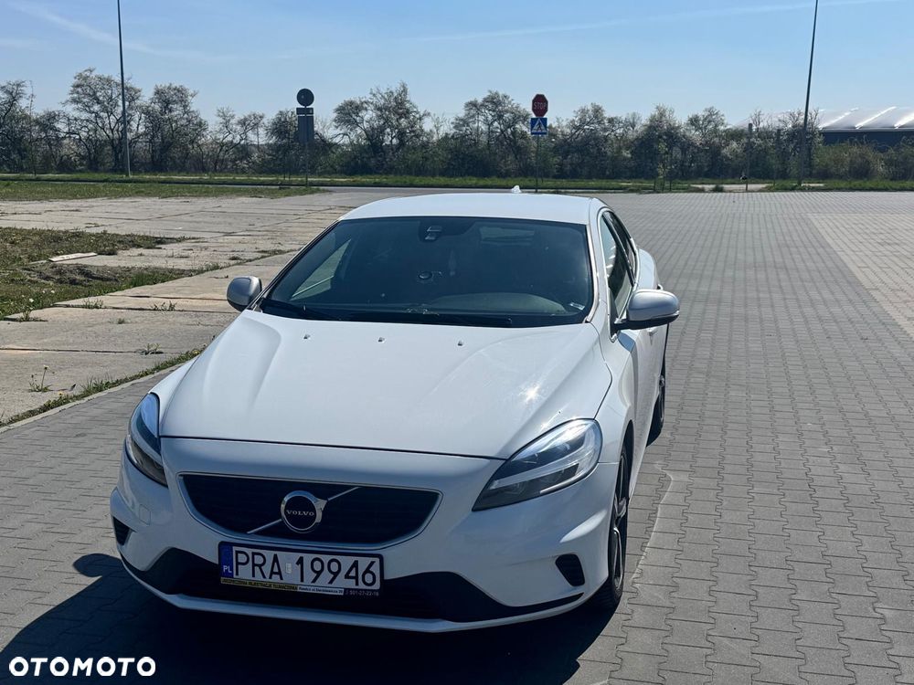 Volvo V40 D3 Geartronic RDesign - 9