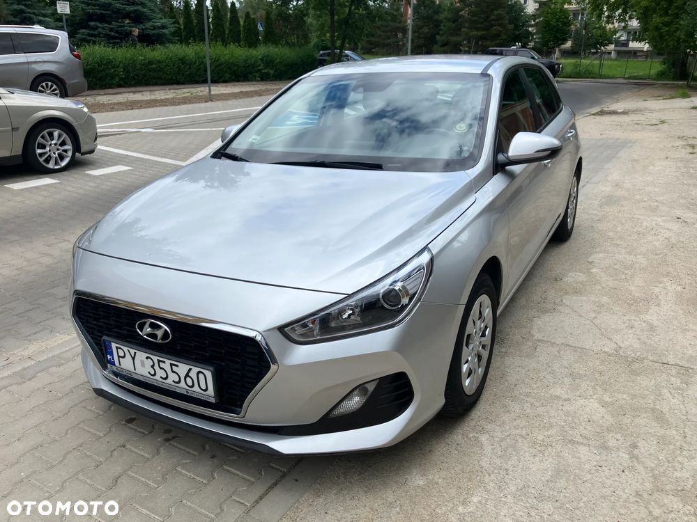 Hyundai i30 1.4 Classic + - 3