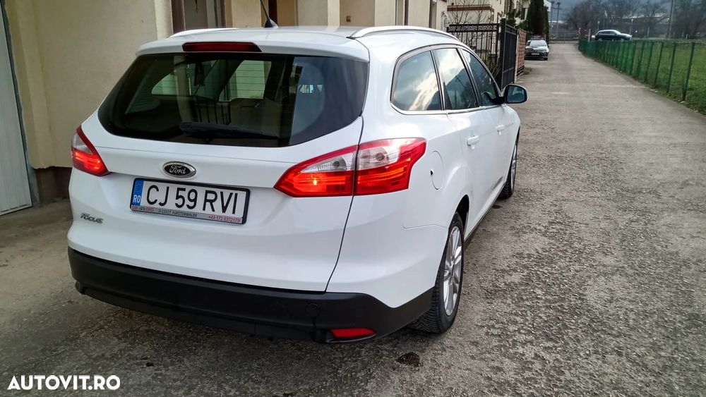 Ford Focus 1.6 TDCI DPF Titanium - 4