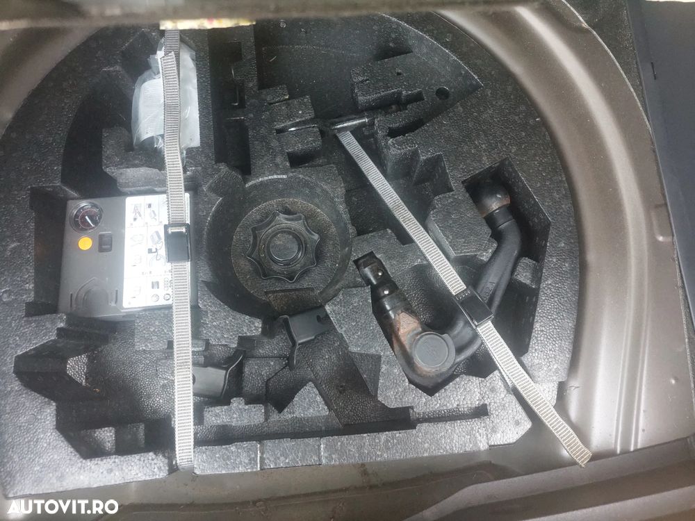 Volkswagen Golf Variant 1.4 TSI BlueMotion Technology Highline - 18