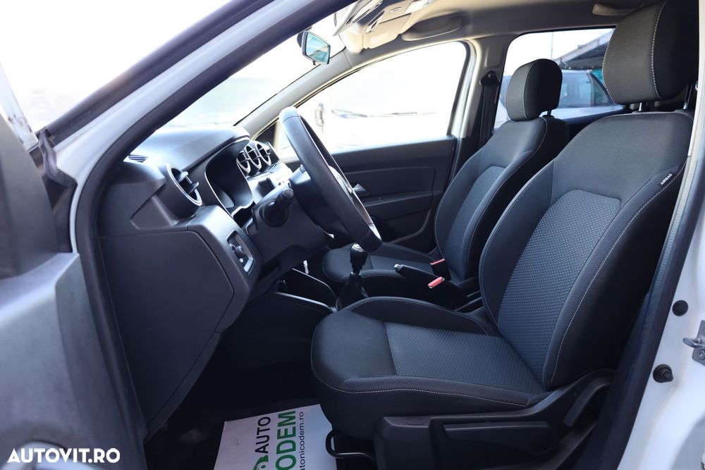 Dacia Duster 1.5 Blue dCi 4WD Comfort - 10