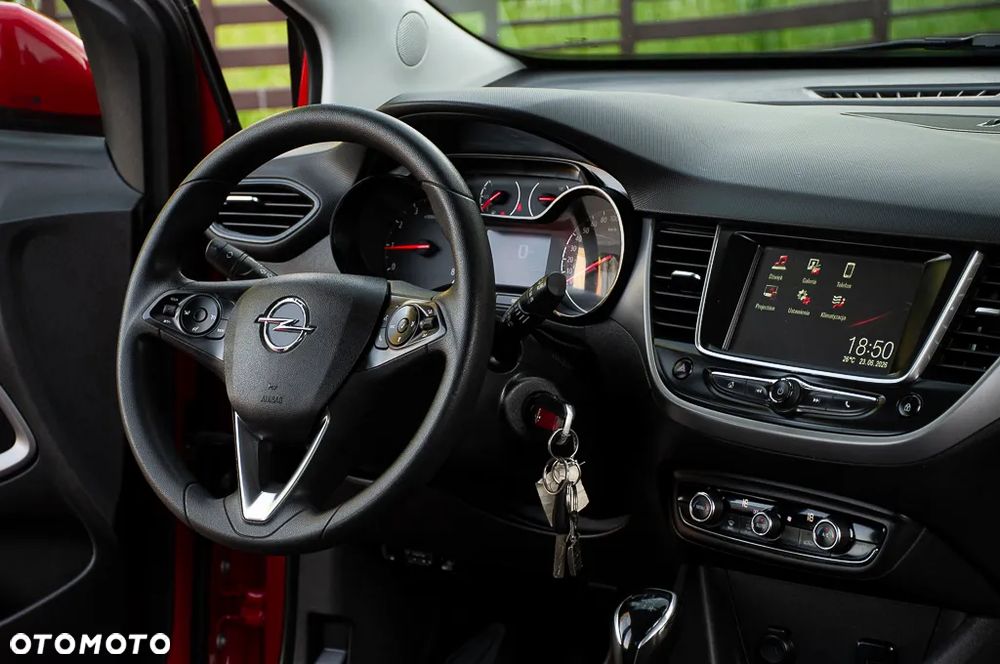 Opel Crossland X - 17