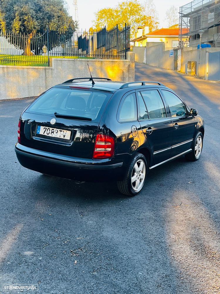 Skoda Fabia Break 1.4 Style AC+CB+ABS - 3