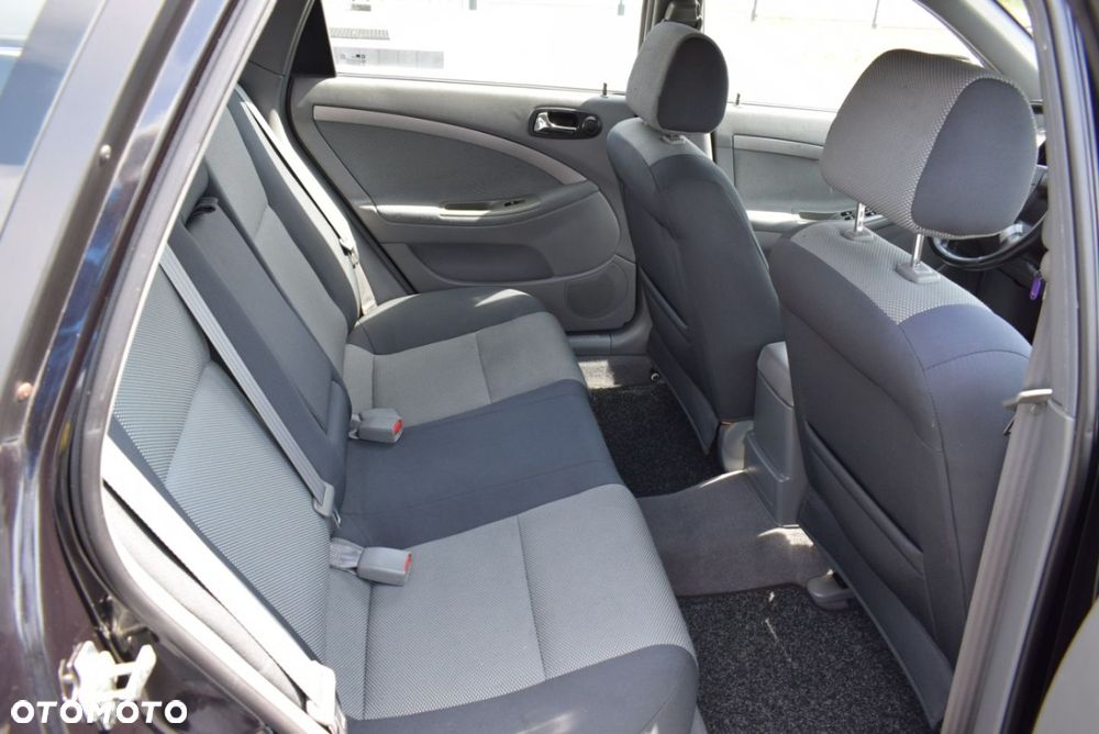 Chevrolet Nubira - 20