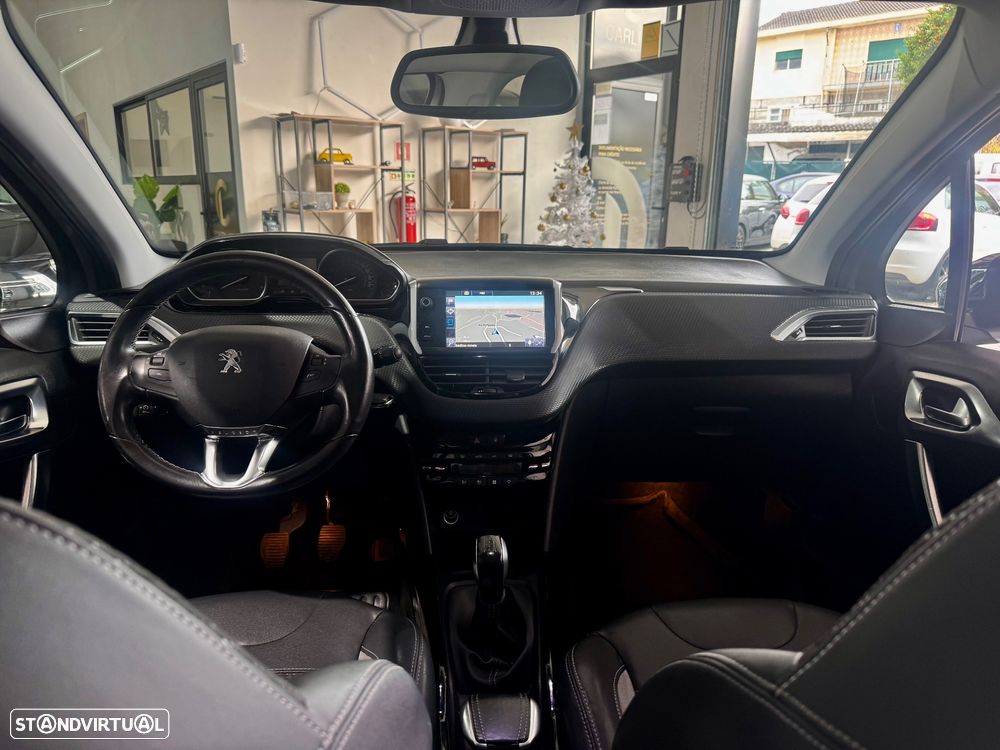 Peugeot 2008 1.6 BlueHDi Allure - 3