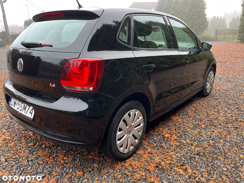 Volkswagen Polo 1.4 16V Comfortline - 9