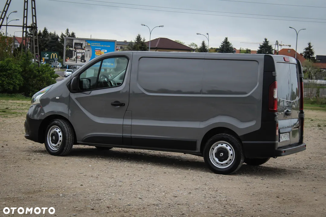 Renault TRAFIC - 9