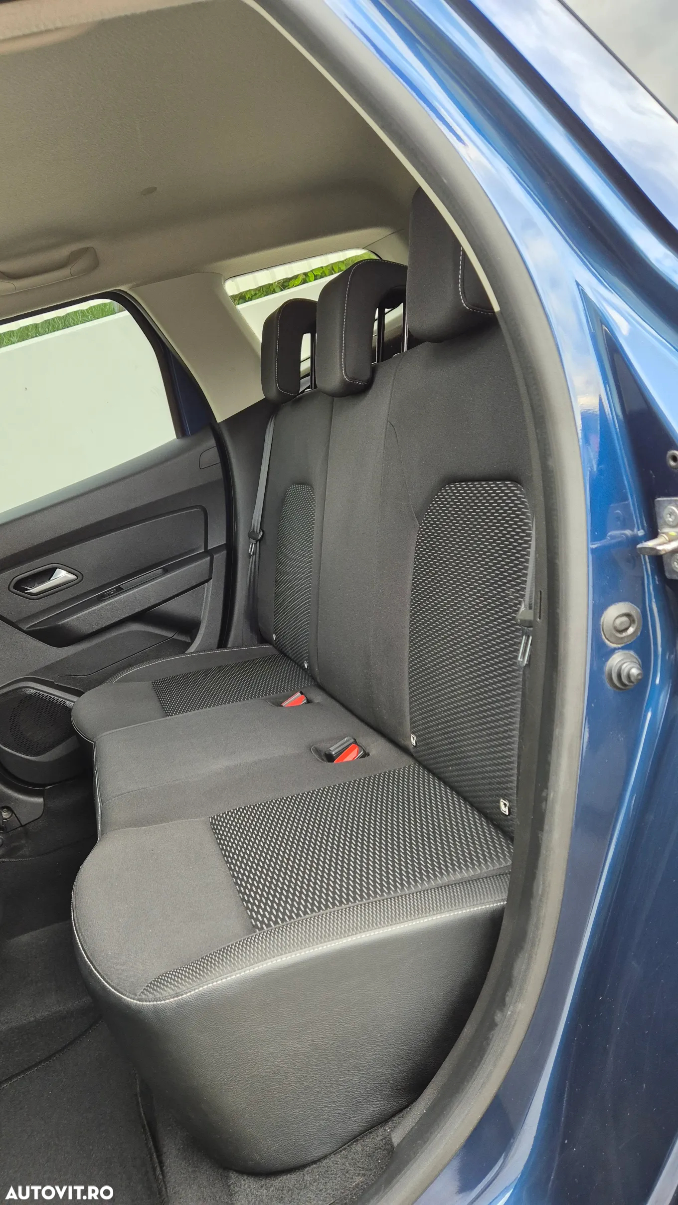 Dacia Duster Blue dCi 115 2WD Celebration - 12