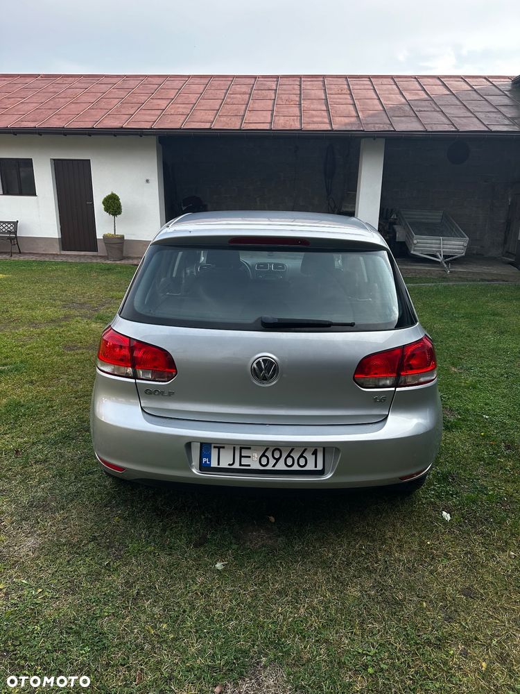 Volkswagen Golf - 3