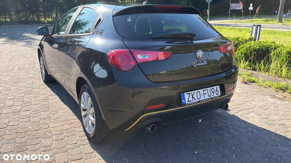 Alfa Romeo Giulietta 2.0 JTDM Exclusive TCT - 14