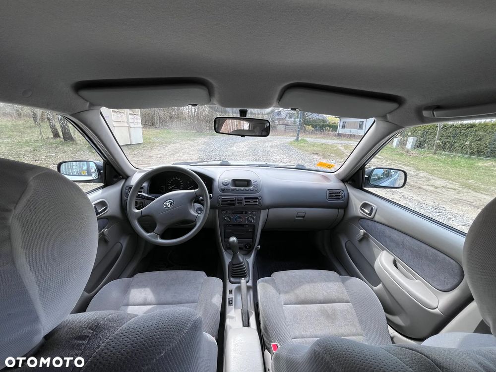 Toyota Corolla 1.4 Terra2 - 17