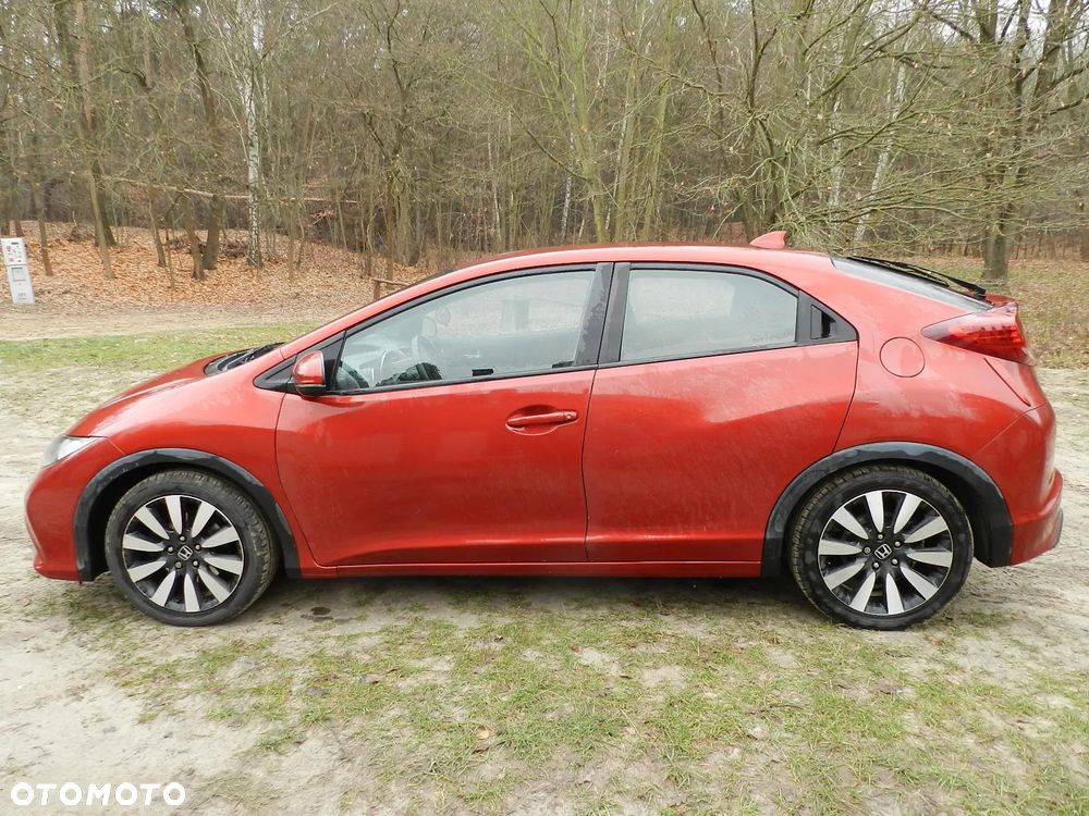 Honda Civic 1.8 i-VTEC Automatik Sport Black Edition - 8