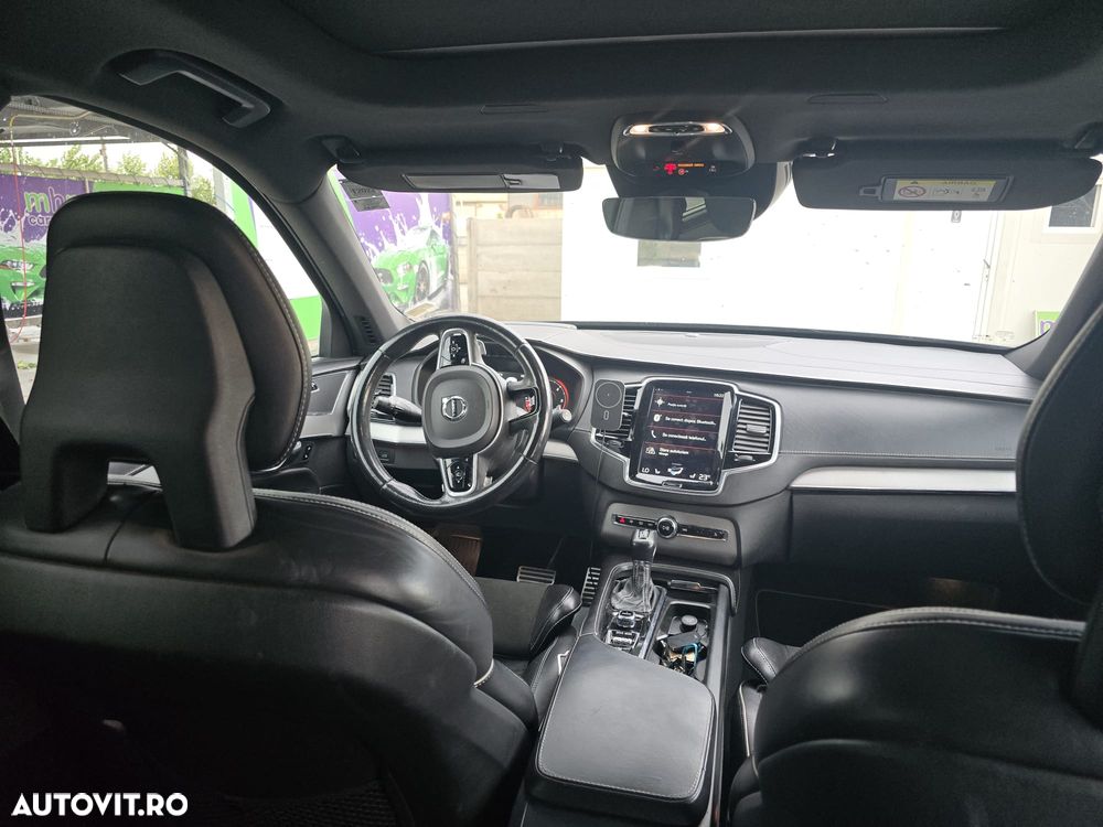 Volvo XC 90 D5 AWD R-Design - 3