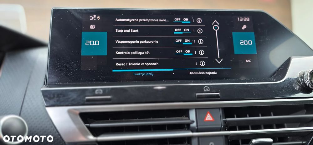 Citroën C4 BlueHDi 110 Stop&Start SHINE - 11