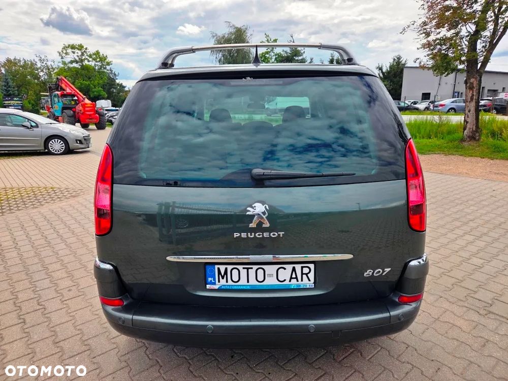 Peugeot 807 HDi 135 Premium - 12