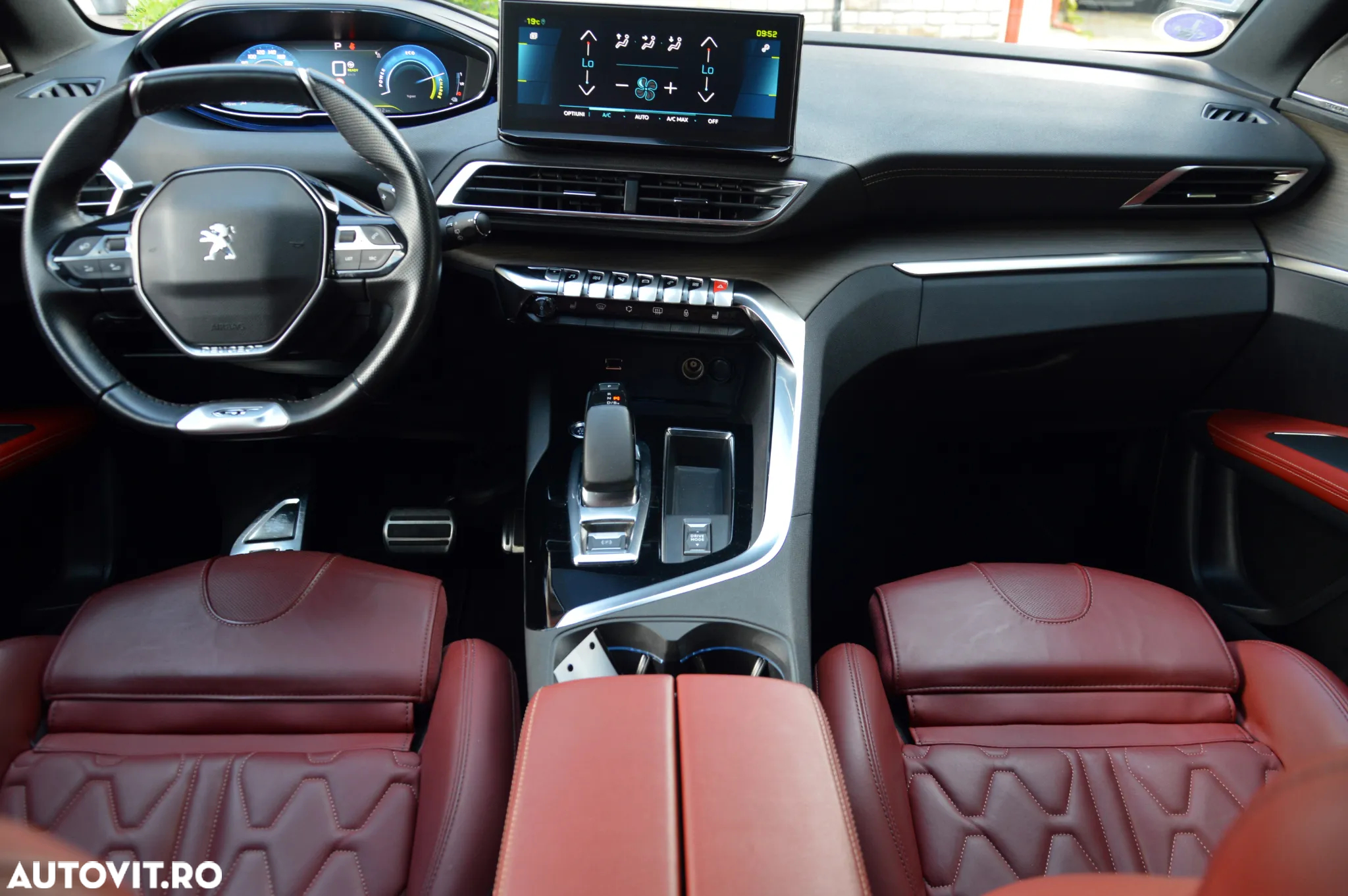 Peugeot 3008 Plug-In Hybrid 225 e-EAT8 GT - 5